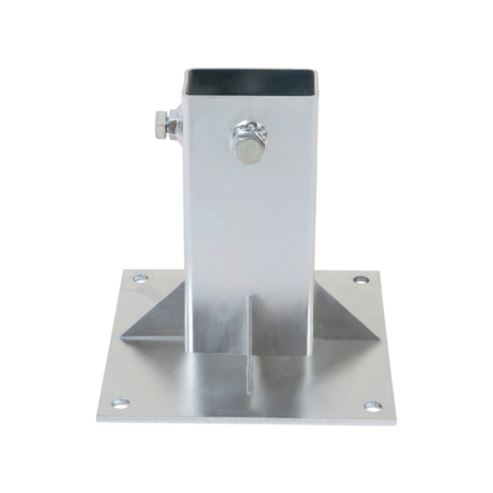 Vista frontal del soporte para poste rectangular de 80x40 mm