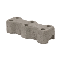 Base de hormigón para vallas orientada horizontalmente.