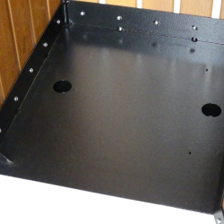 Zoom de la papelera urbana efecto madera KOA 60L